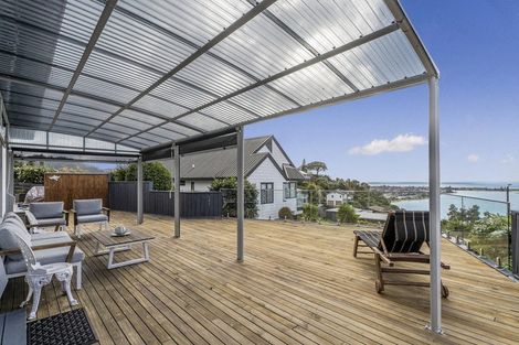 Photo of property in 1 Hillside Lane, Tairua, 3508