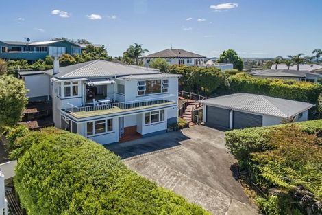 Photo of property in 848 Beach Road, Torbay, Auckland, 0630