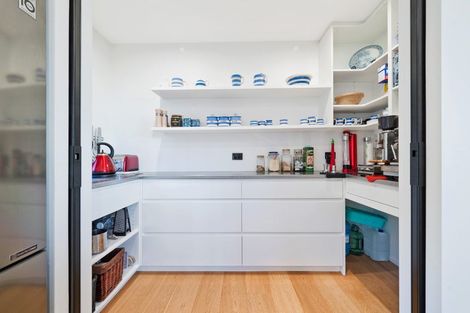 Photo of property in 28 Kitcheners Knoll Road, Kennedys Bush, Christchurch, 8025