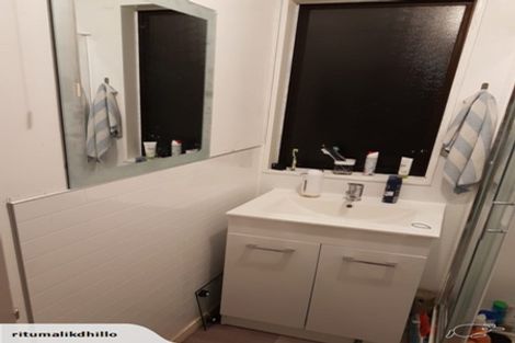 Photo of property in 7 Rawson Street, Tawa, Wellington, 5028