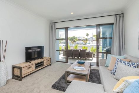 Photo of property in 110/3 Morningside Drive, Morningside, Auckland, 1025