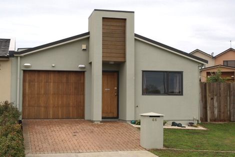 Photo of property in 66 Tiger Drive, Golflands, Auckland, 2013