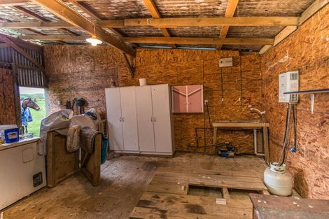 Photo of property in 816 Waiaruhe Road, Taihape, 4795