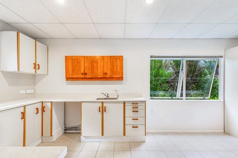 Photo of property in 834 West Coast Road, Waiatarua, Auckland, 0604