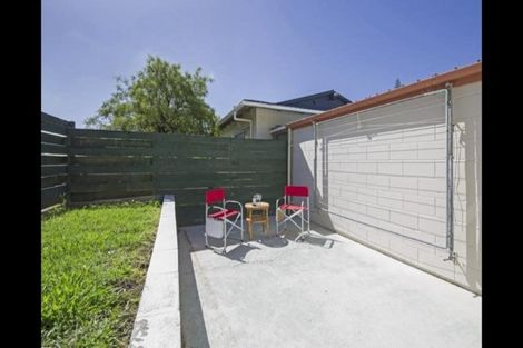 Photo of property in 2/17 Vida Place, Howick, Auckland, 2014