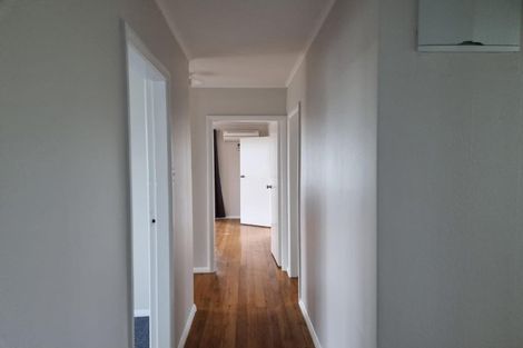 Photo of property in 58 Warspite Avenue, Cannons Creek, Porirua, 5024