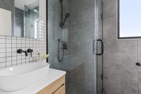 Photo of property in 44 Taukahiwi Road, Pukekohe, 2120