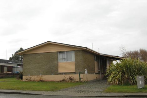 Photo of property in 42 Newbie Place, Heidelberg, Invercargill, 9812