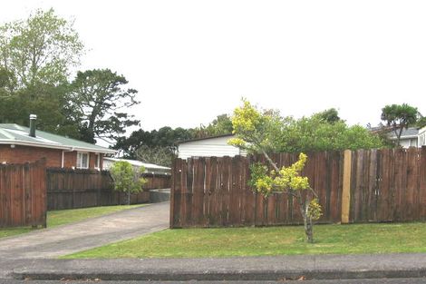 Photo of property in 14 Ranui Avenue, Ranui, Auckland, 0612