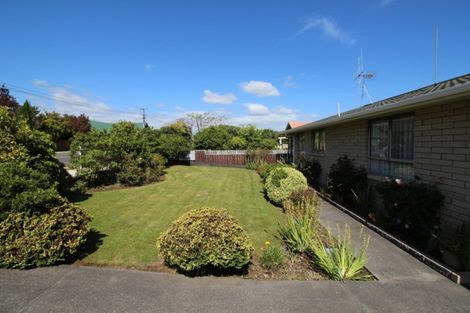 Photo of property in 13b Wanganui Road, Marton, 4710