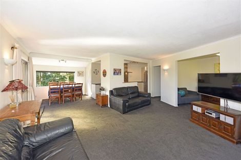 Photo of property in 7 Hannah Place, Redwood, Christchurch, 8051