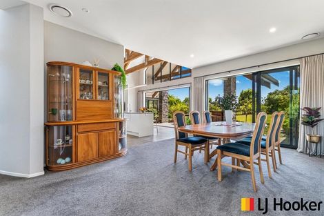 Photo of property in 98 Bushlake Way, Kingseat, Papakura, 2580