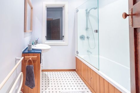 Photo of property in 132 Surrey Street, Forbury, Dunedin, 9012