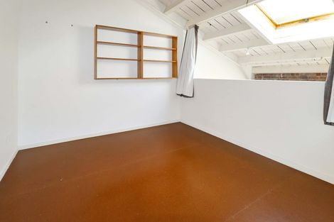 Photo of property in Hannahs Warehouse Apartments, 12/13 Leeds Street, Te Aro, Wellington, 6011