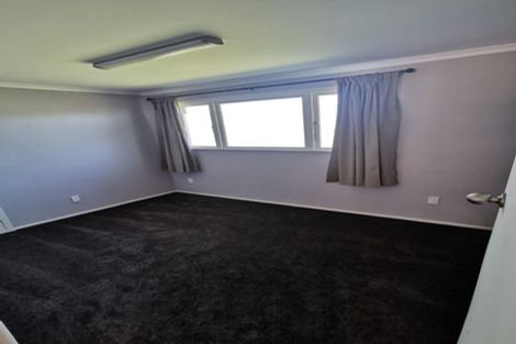 Photo of property in 14 Holloway Street, Waikiwi, Invercargill, 9810