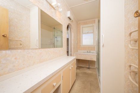 Photo of property in 24 Fache Street, Clyde, 9330