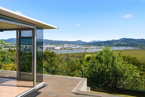 Photo of property in 52 George Point Road, Onerahi, Whangarei, 0110