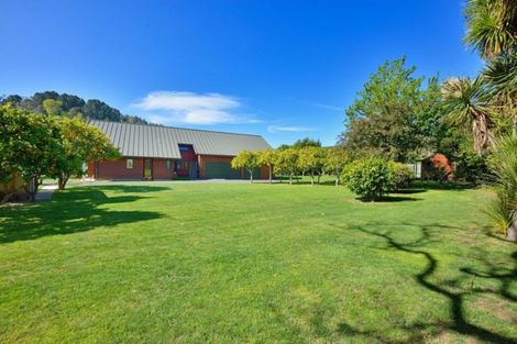 Photo of property in 33 Marian Drive, Inner Kaiti, Gisborne, 4010