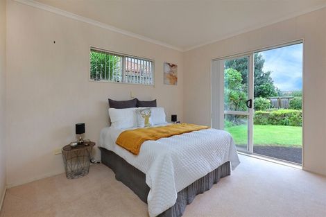 Photo of property in 3 Somerton Rise, Henderson, Auckland, 0612