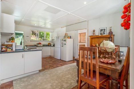 Photo of property in 13 Anzac Road, Waiheke Island, 1971