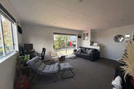Photo of property in 141 Conclusion Street, Ascot Park, Porirua, 5024