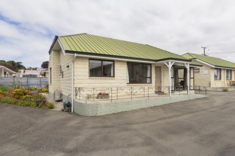Photo of property in 25a Towey Street, Holmes Hill, Oamaru, 9401