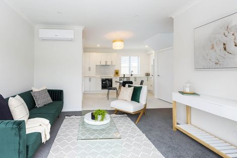 Photo of property in 44c Pine Avenue, Upper Hutt Central, Upper Hutt, 5018