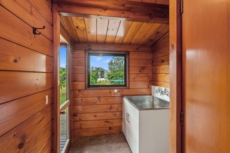 Photo of property in 279 Peak Road, Kaukapakapa, Helensville, 0875