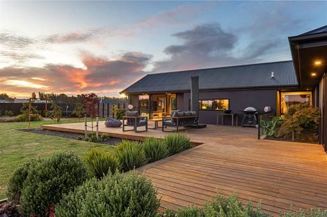 Photo of property in 77 Kingsdowne Drive, West Melton, 7618