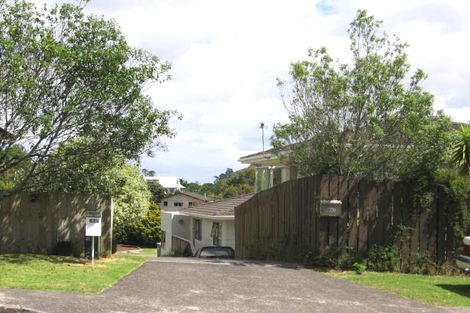 Photo of property in 1/62 Simon Ellice Drive, Bayview, Auckland, 0629