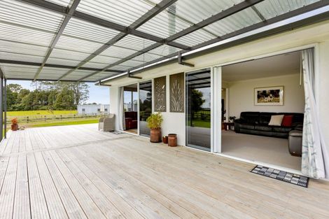 Photo of property in 145 Johns Road, Tariki, Inglewood, 4388