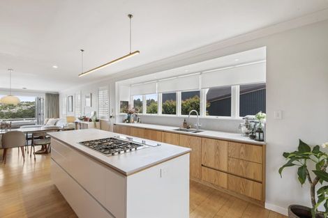 Photo of property in 46 Church Street, Northcote Point, Auckland, 0627