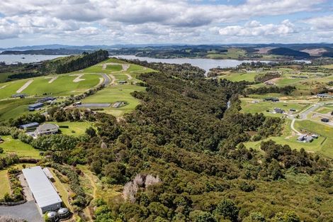 Photo of property in 2 Waitete Heights Lane, Kerikeri, 0294