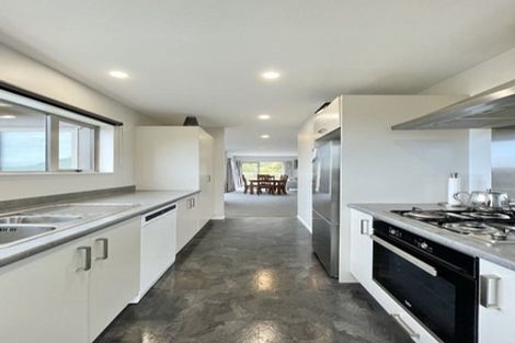 Photo of property in 23 Gifford Grove, Churton Park, Wellington, 6037