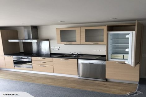 Photo of property in Shelley Bay Terraces, 3/61 Maupuia Road, Maupuia, Wellington, 6022