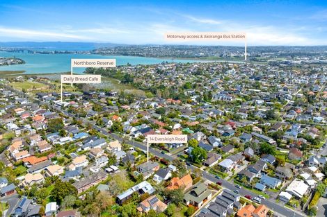 Photo of property in 14 Eversleigh Road, Belmont, Auckland, 0622