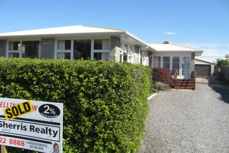 Photo of property in 214 Mairehau Road, Burwood, Christchurch, 8083