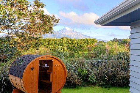 Photo of property in 17 Upper Pitone Road, Pitone, New Plymouth, 4374