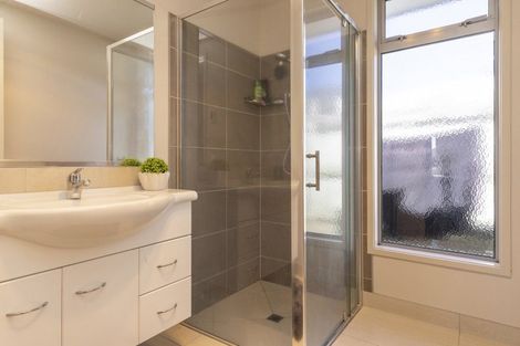 Photo of property in 129 Victory Drive, Wharewaka, Taupo, 3330