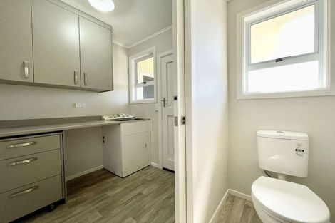 Photo of property in 142 Cracroft Street, Waitara, 4320