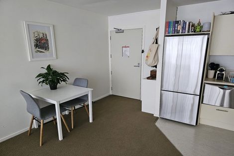 Photo of property in Terrace Heights Apartments, 2/163p The Terrace, Wellington Central, Wellington, 6011