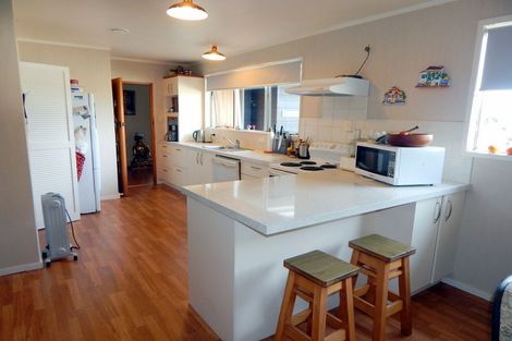 Photo of property in 84 Rangitane Loop Road, Kerikeri, 0294