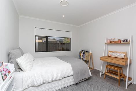 Photo of property in 36 Fernbrook Drive, Hurworth, New Plymouth, 4310