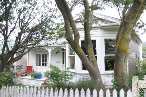 Photo of property in 85 Stanley Street, Berhampore, Wellington, 6023