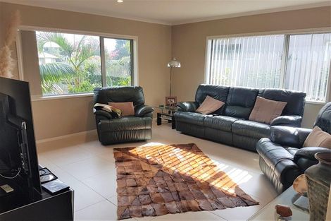 Photo of property in 12 Waikohua Place, Ruakaka, 0116