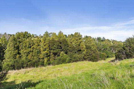 Photo of property in 88 Vaughans Road, Long Bay, Auckland, 0792