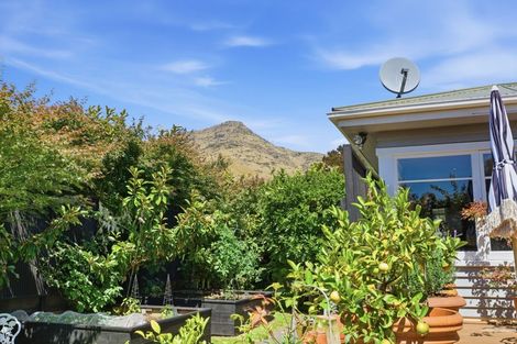 Photo of property in 32 Martindales Road, Heathcote Valley, Christchurch, 8022