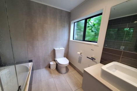 Photo of property in 2/26 Harley Road, Hauraki, Auckland, 0622