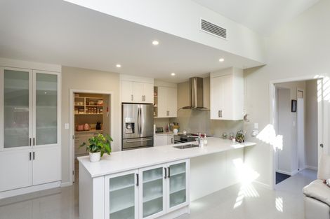 Photo of property in 3 Newmarket Lane, Awapuni, Palmerston North, 4412