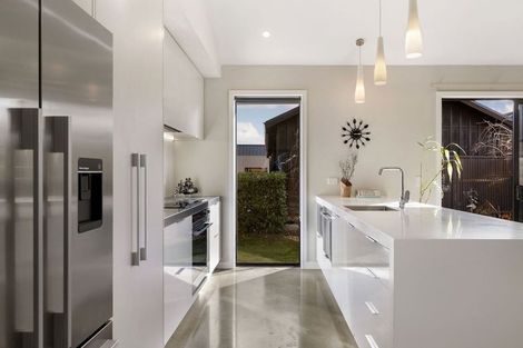 Photo of property in 24 Mckellar Drive, Jacks Point, Queenstown, 9371